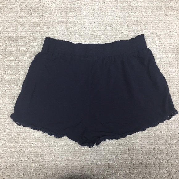 Adrene Loose Summer Shorts - Picture 2 of 2